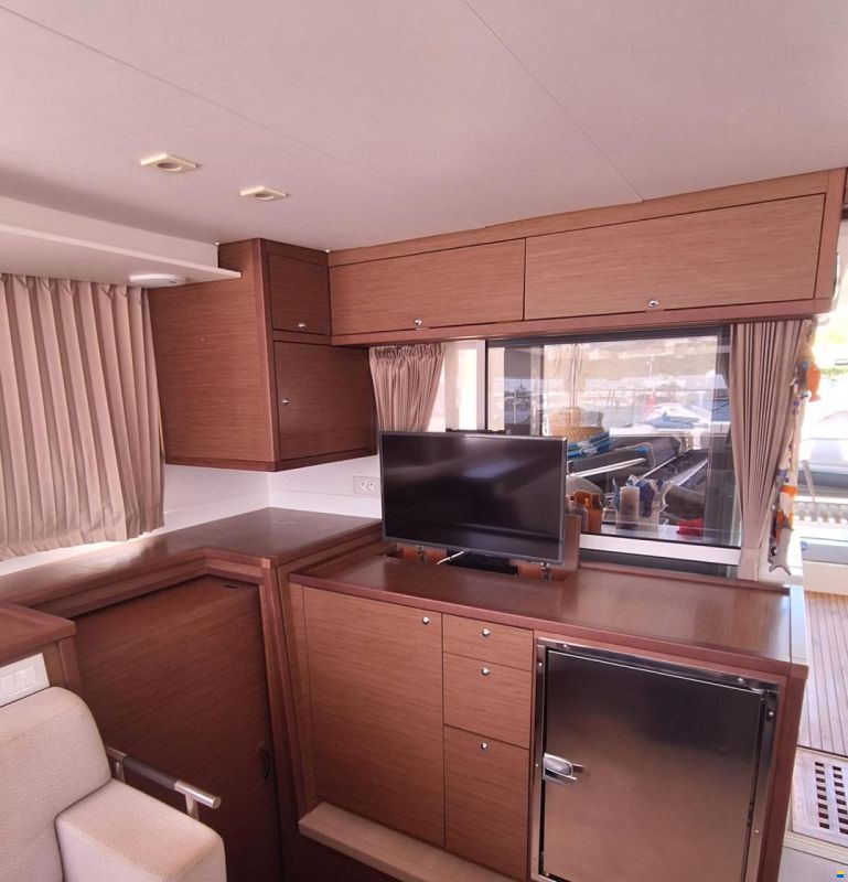 Lagoon 450 F