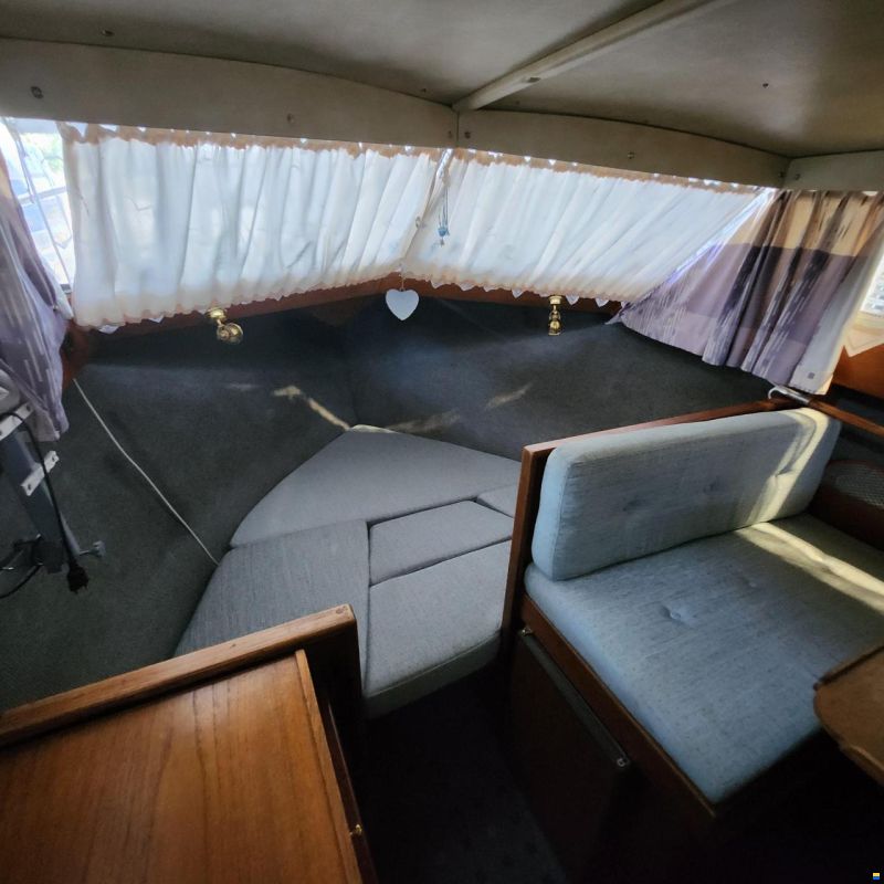 Marco Yachts 810 AK