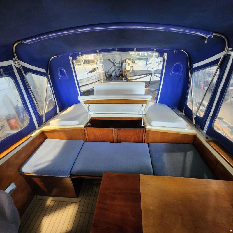 Marco Yachts 810 AK
