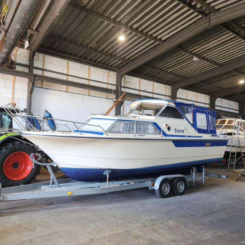 Marco Yachts 810 AK