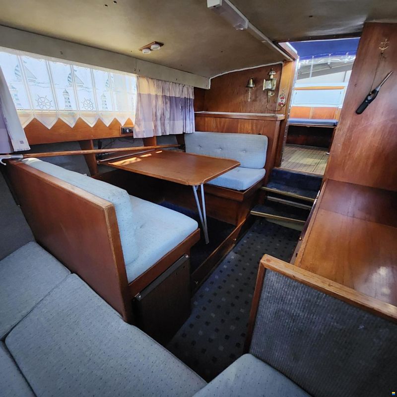 Marco Yachts 810 AK