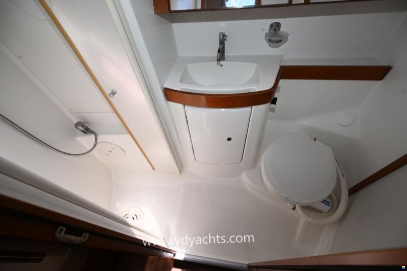 Beneteau Oceanis 40