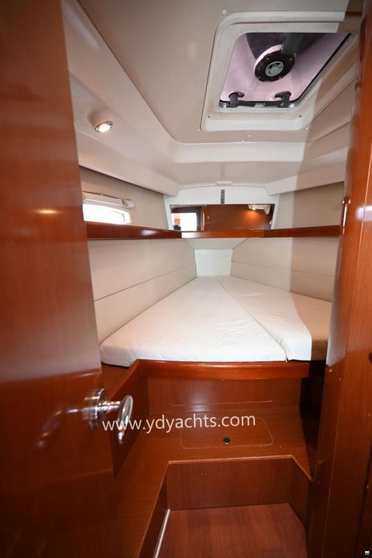 Beneteau Oceanis 40