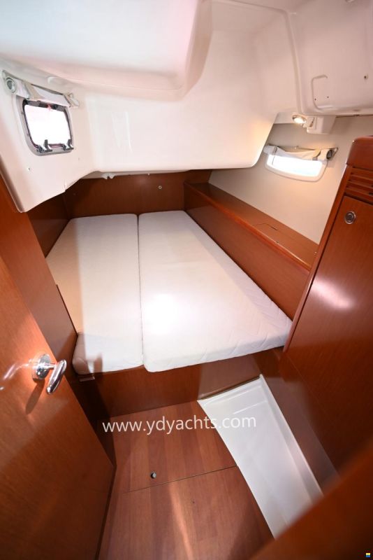 Beneteau Oceanis 40