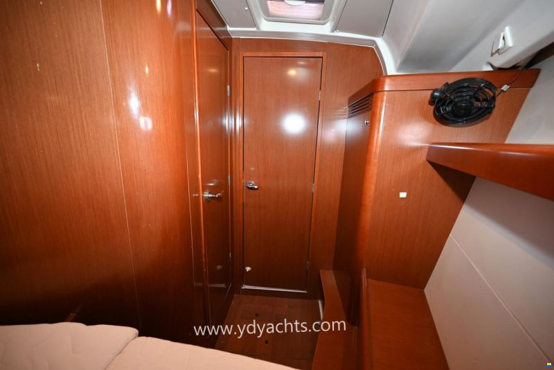 Beneteau Oceanis 40