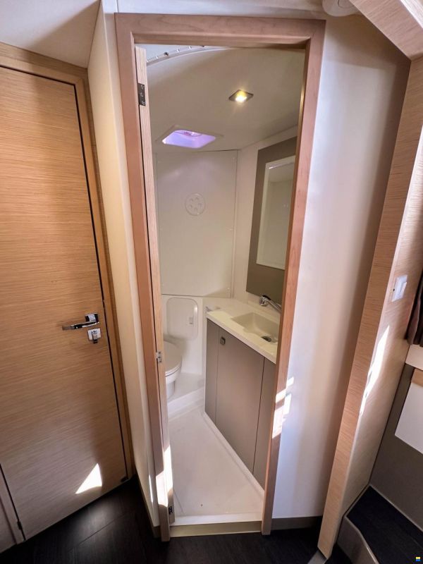 Fountaine Pajot Isla 40