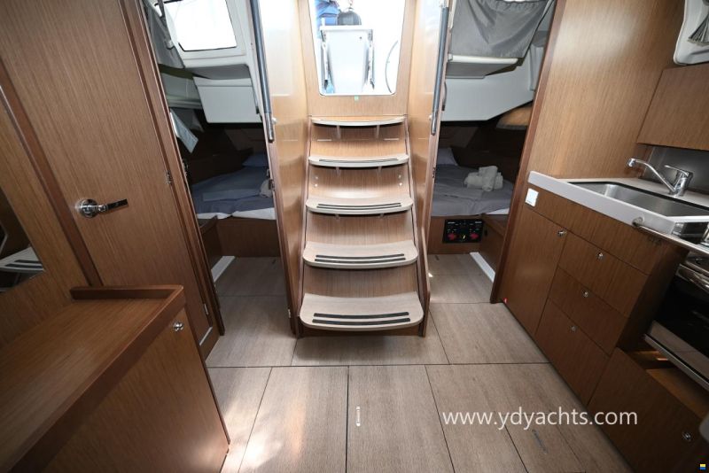 Beneteau Oceanis 41.1