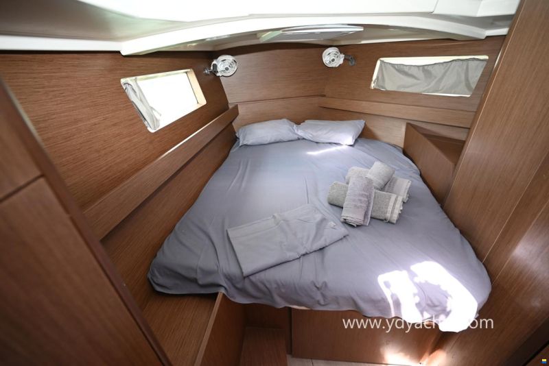 Beneteau Oceanis 41.1