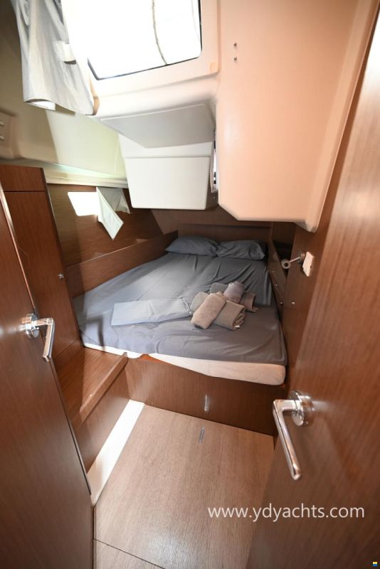 Beneteau Oceanis 41.1