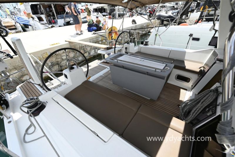 Beneteau Oceanis 41.1