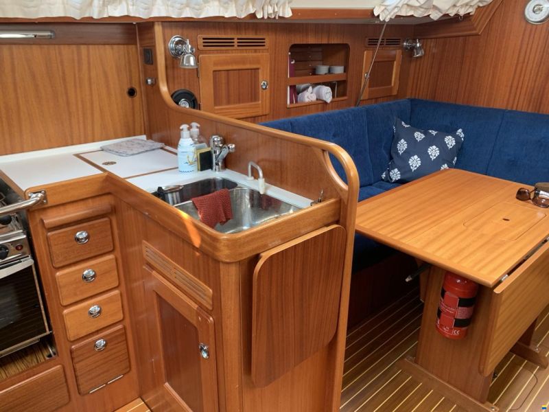 Hallberg-Rassy 342