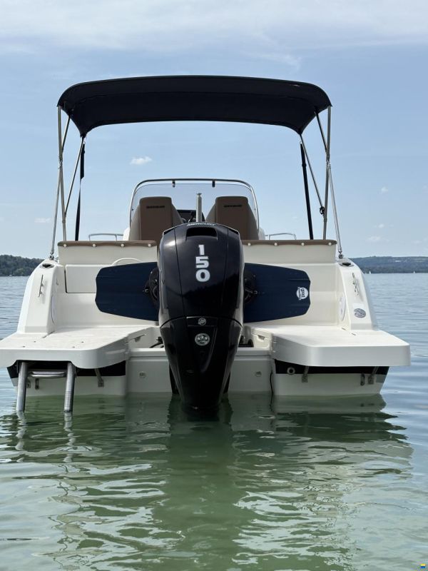 Quicksilver 605 Open