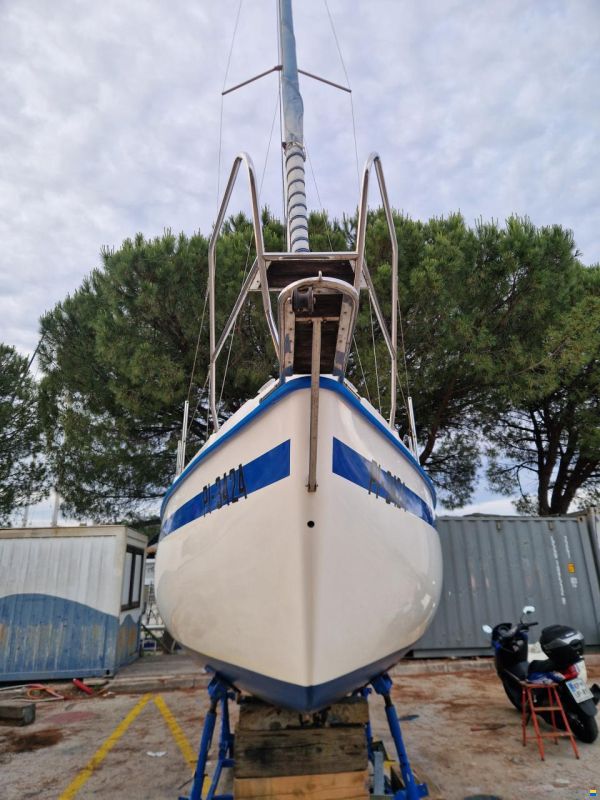 TES 678 BT