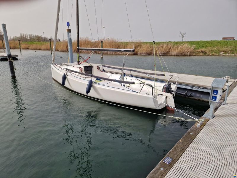 JComposite J/70