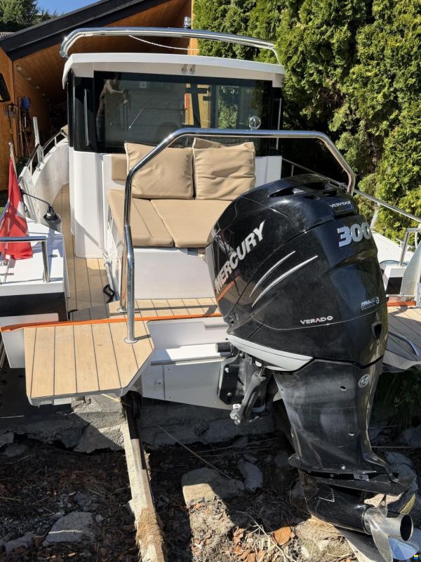 Axopar 28 Cabin / AC