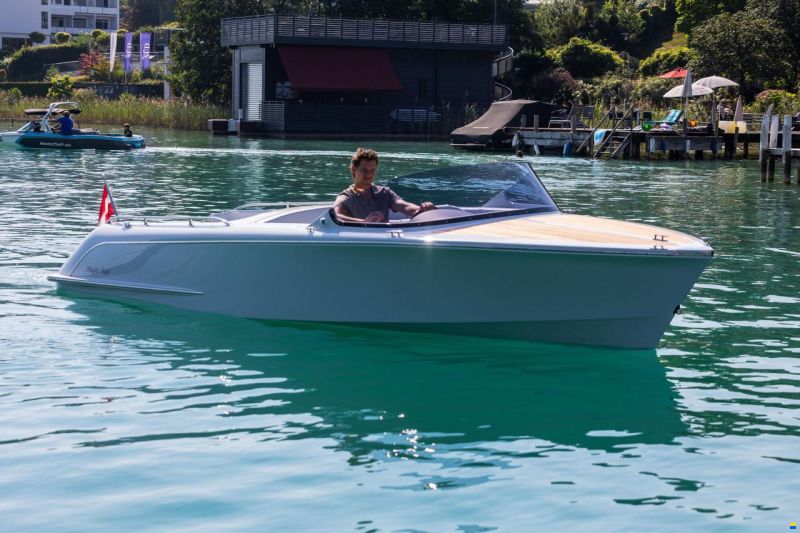 Marian Magic 640