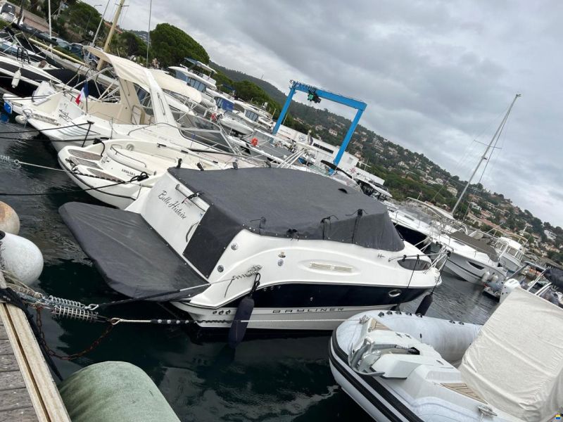 Bayliner 245 SB