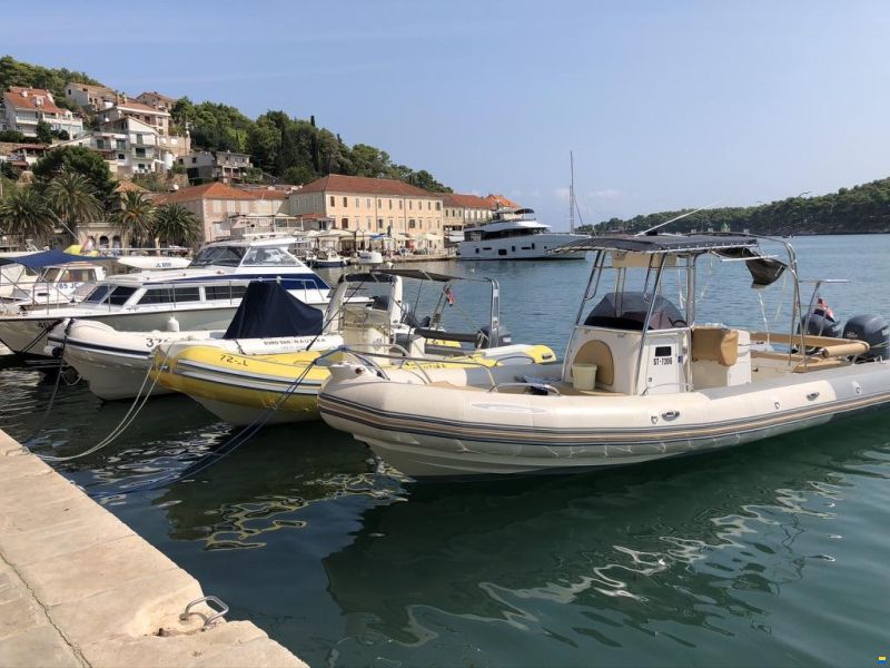 Zodiac 2009 Zodiac Medline IV 850 — Twin Yamaha