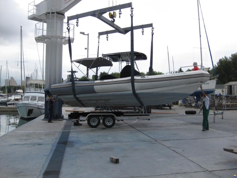 Zodiac 2009 Zodiac Medline IV 850 — Twin Yamaha