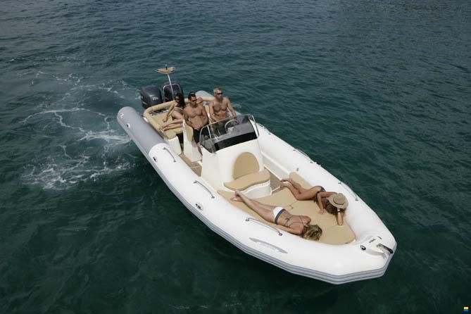 Zodiac 2009 Zodiac Medline IV 850 — Twin Yamaha