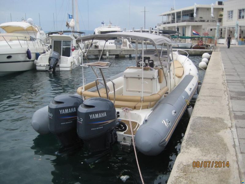 Zodiac 2009 Zodiac Medline IV 850 — Twin Yamaha