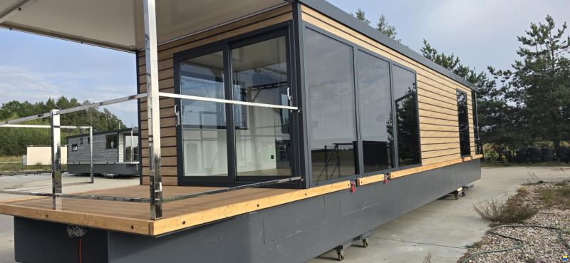 NAUTIA Hausboot L10
