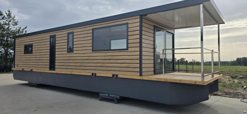 NAUTIA Hausboot L10