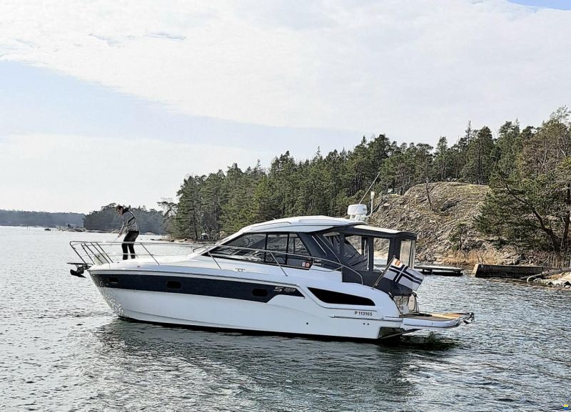 Bavaria S33 HT