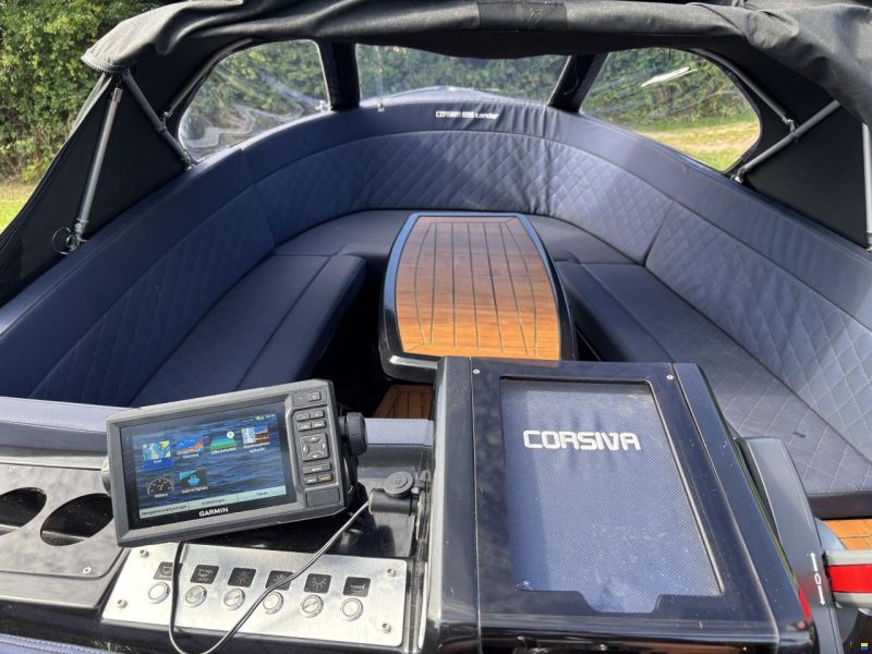 Corsiva 595 Tender