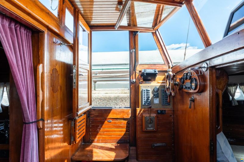 Nakskov Saloon Boat