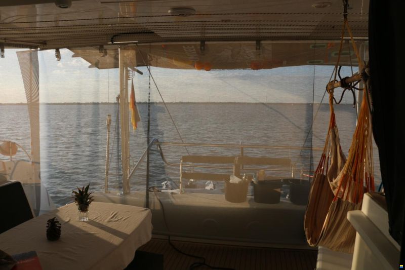 Lagoon 42