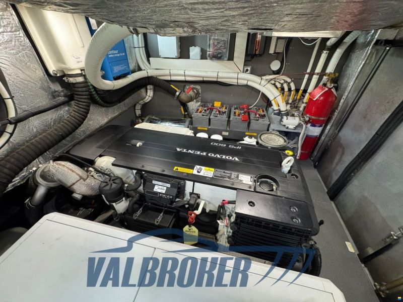 Absolute Navetta 52