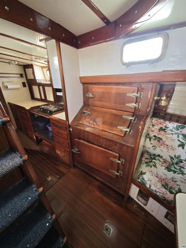 Bluewater Yachts Vagabond 42
