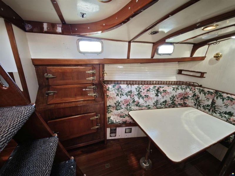 Bluewater Yachts Vagabond 42