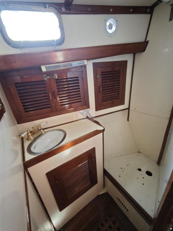 Bluewater Yachts Vagabond 42