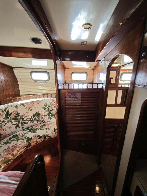 Bluewater Yachts Vagabond 42