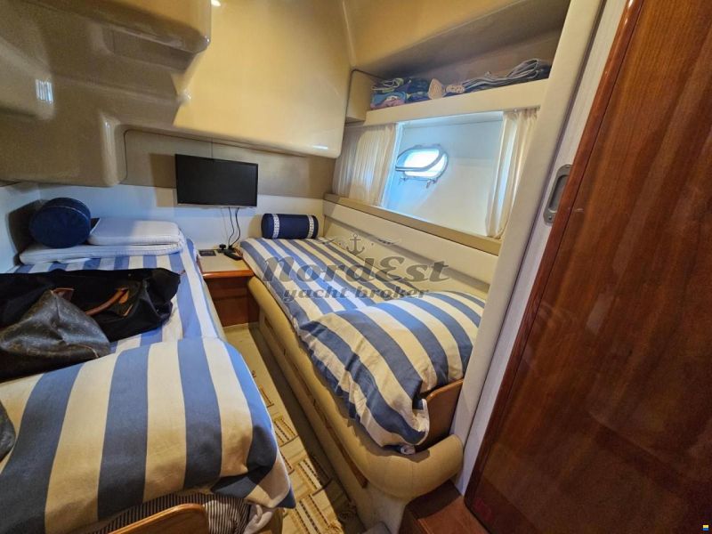 Ferretti 430