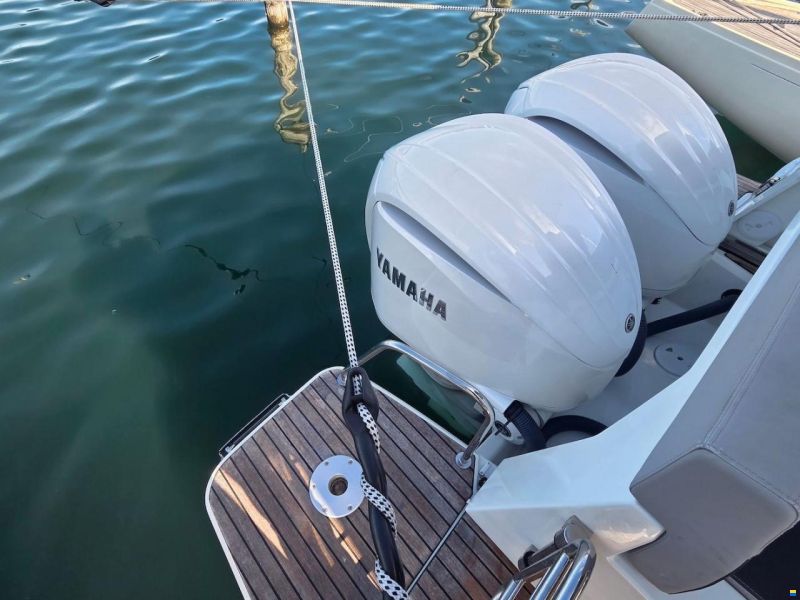 Jeanneau Merry Fisher 1095 Cruiser