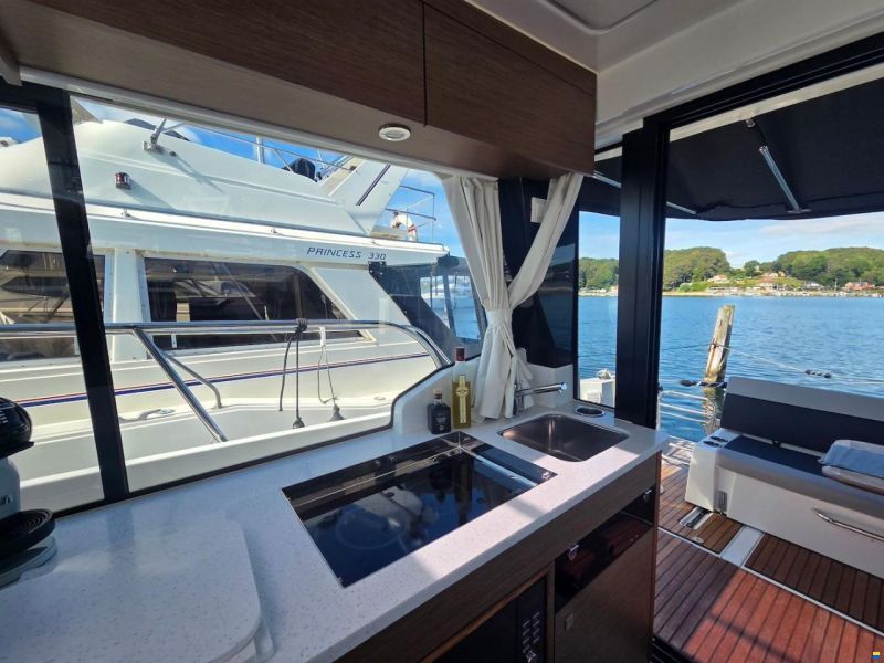 Jeanneau Merry Fisher 1095 Cruiser