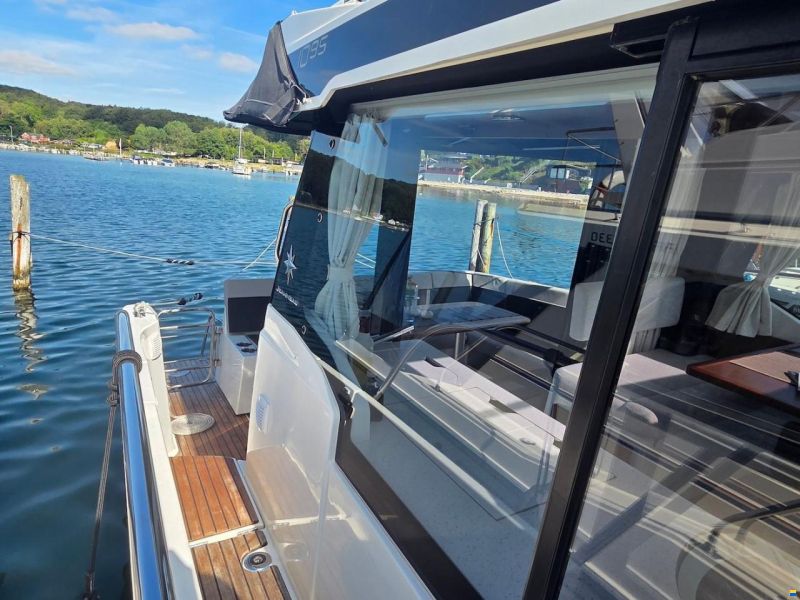 Jeanneau Merry Fisher 1095 Cruiser