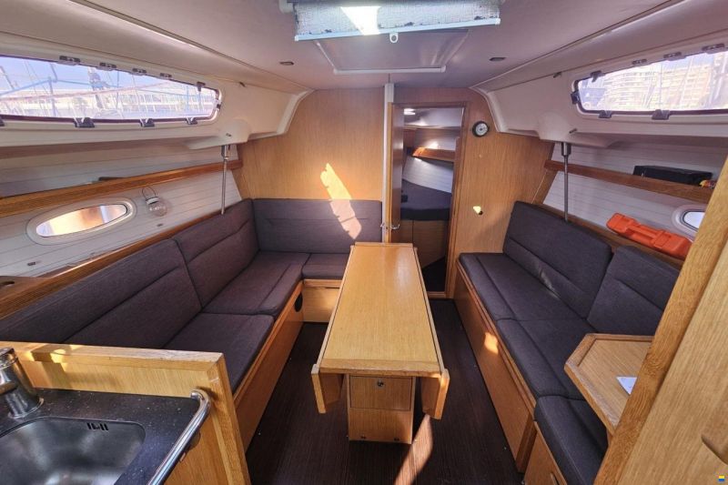 Bavaria Cruiser 35