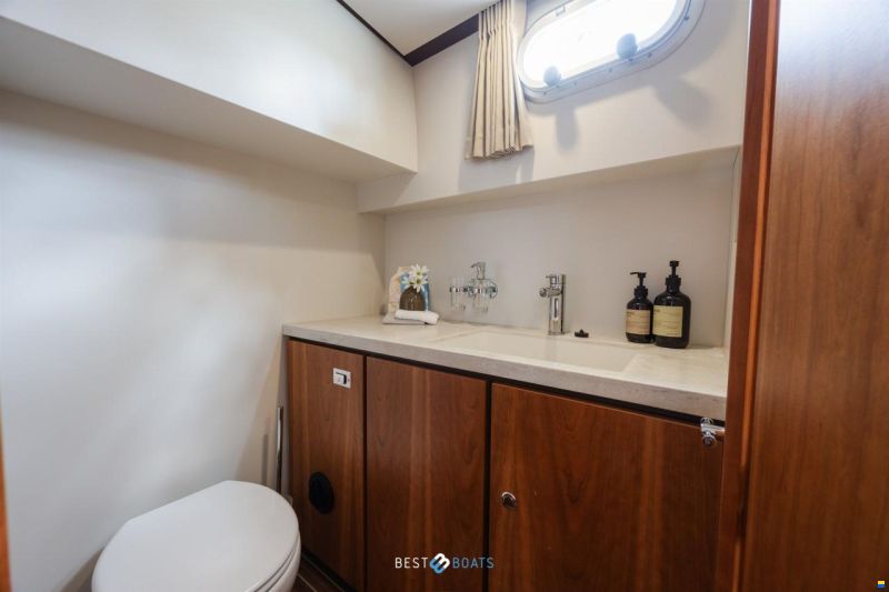 Linssen Grand Sturdy 35.0 Sedan