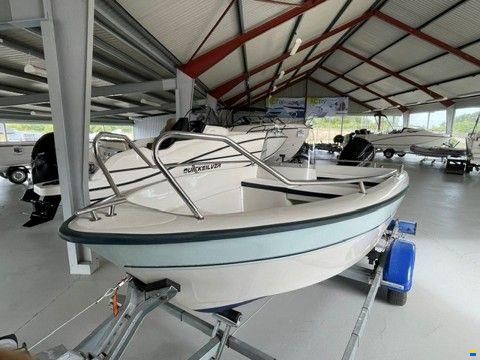 Yamarin 4300 med Mercury F30 EFI ELPT samt trail
