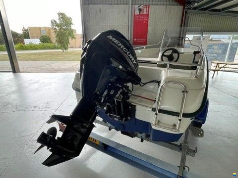 Yamarin 4300 med Mercury F30 EFI ELPT samt trail