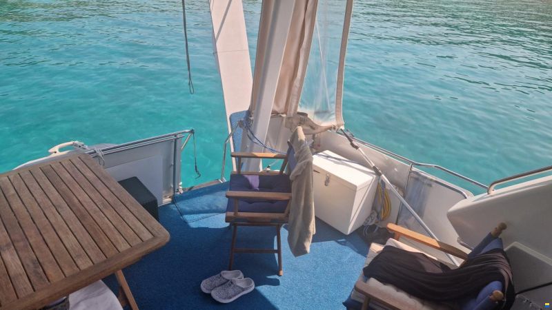 Carver 33 Aft Cabin