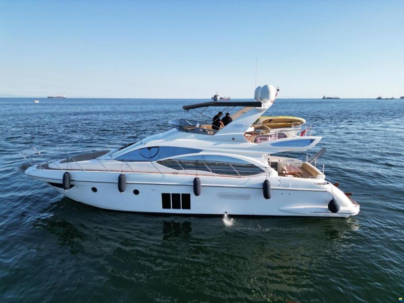 Azimut 53
