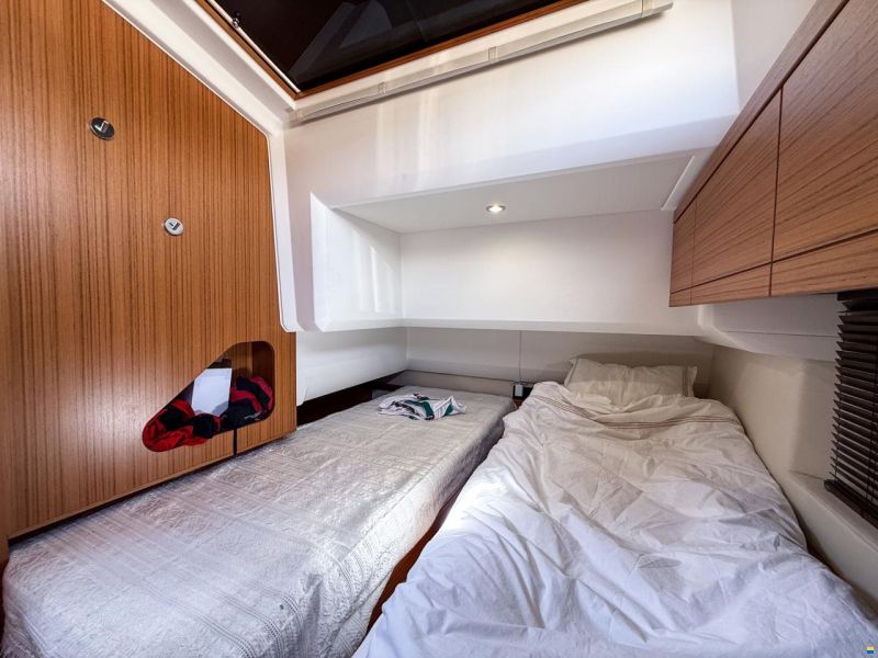 Greenline 40 Hybrid