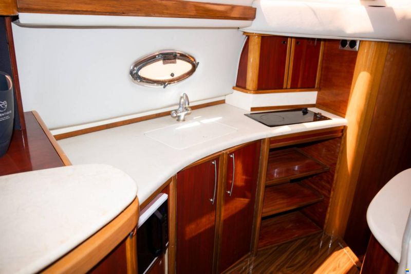 Sealine T47