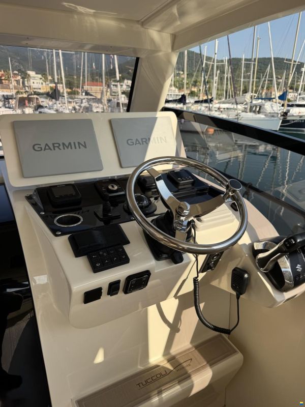 Tuccoli T295 VM Fisherman Series