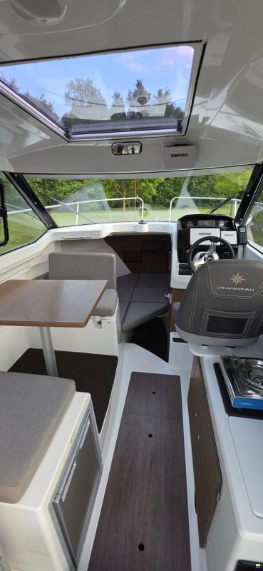 Jeanneau Merry Fisher 695